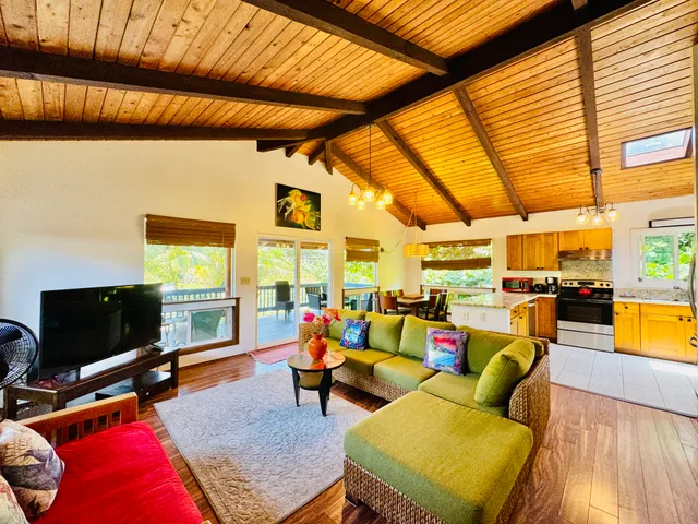 $4,250,000 | 4523 Uku Lii Place, Hanalei, HI 96714