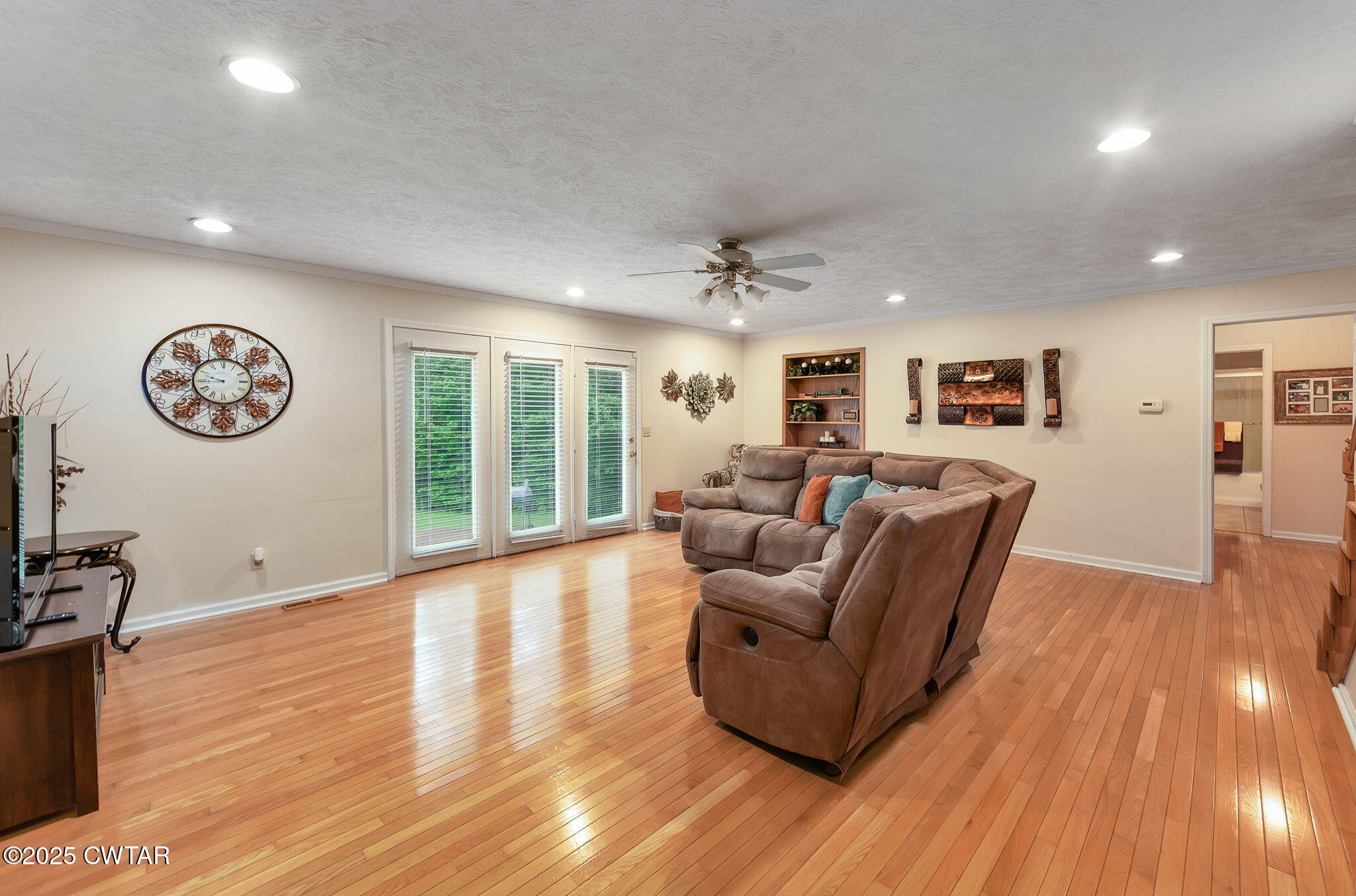 835 Oakview Loop Bolivar, TN 38008 - Photo 13 of 41 Completed-16