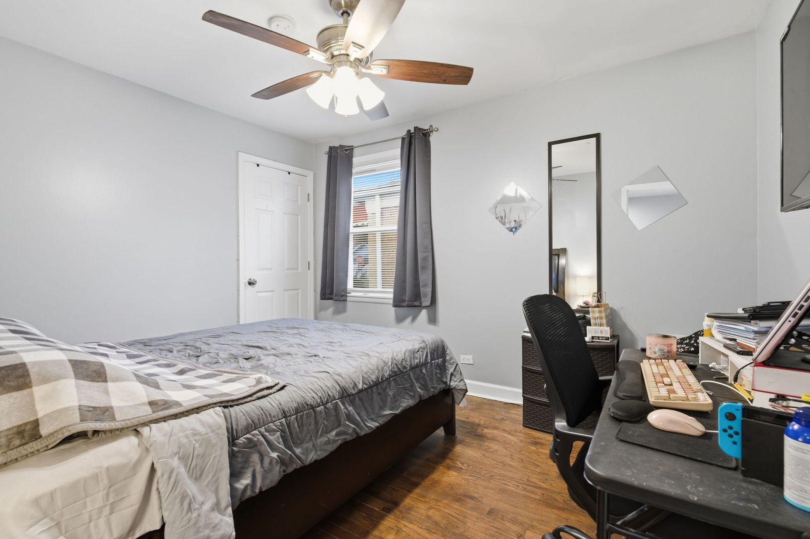 1036 West 105th Street Chicago, IL 60643 - Photo 11 of 30 a bedroom with bed and window
