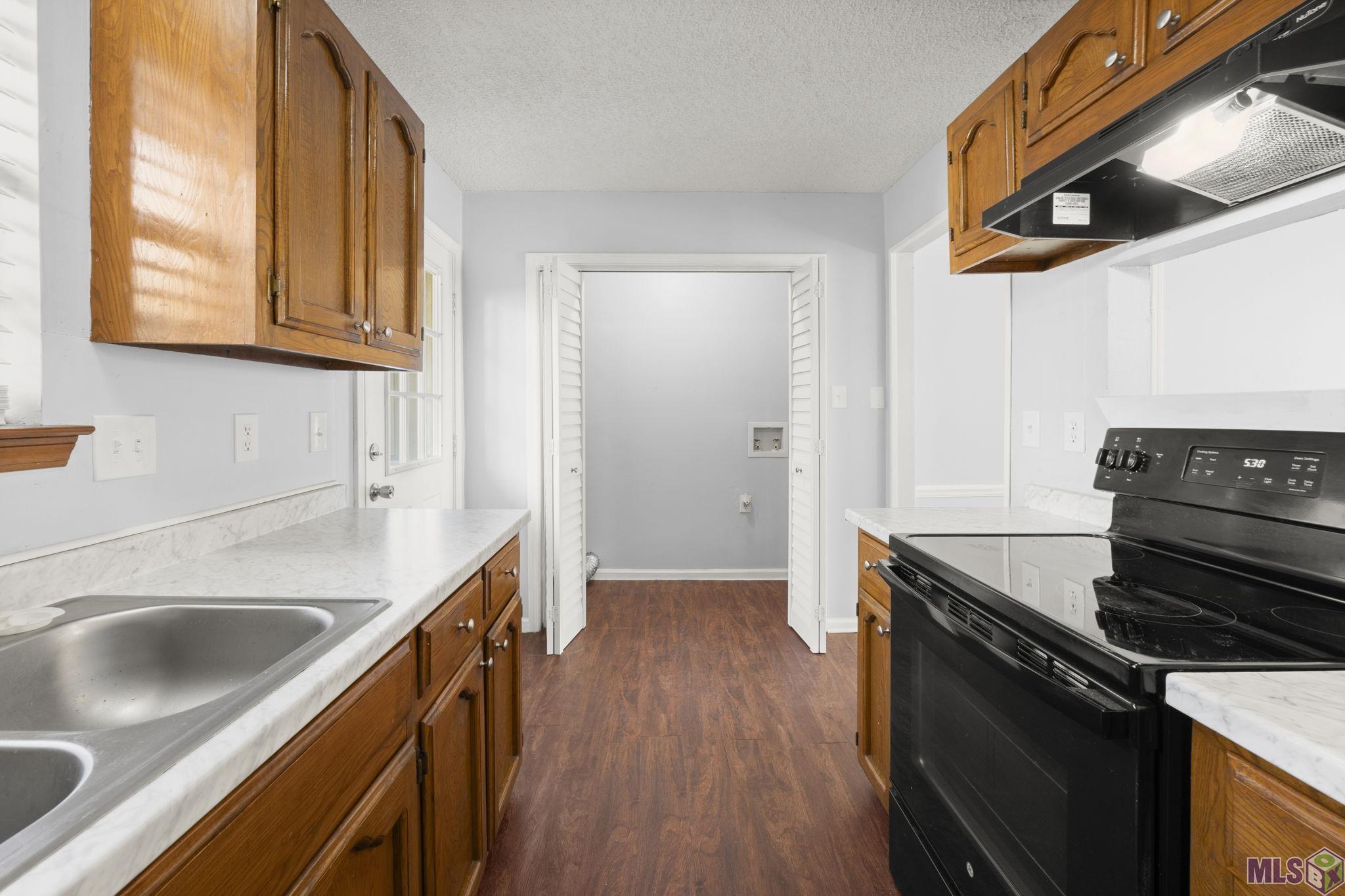 8091 Bayou Fountain Avenue Baton Rouge, LA 70820 - Photo 6 of 16