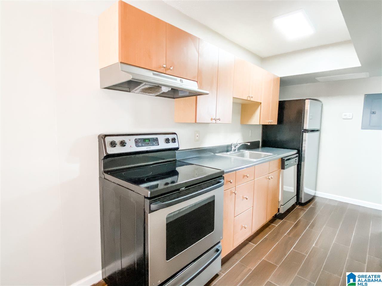 2990 Rhodes Circle South, Unit 208 Birmingham, AL 35205 - Photo 7 of 15