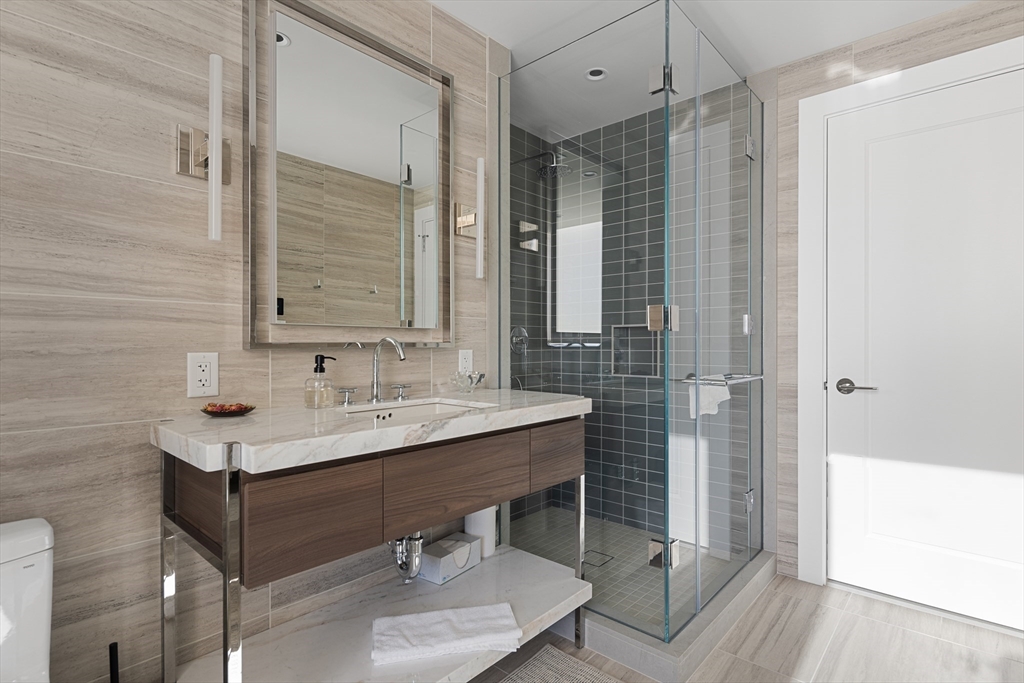 40 Trinity Place, Unit 1505 Boston, MA 02116 - Photo 9 of 19