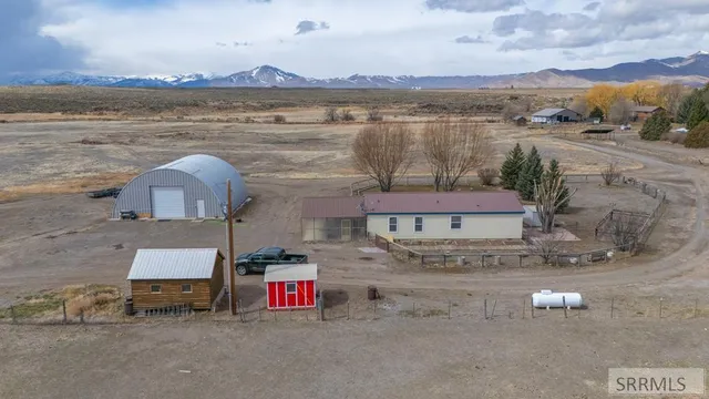 $475,000 | 3137 West 2500 North, Arco, ID 83213