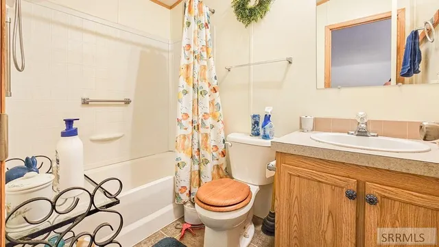 $475,000 | 3137 West 2500 North, Arco, ID 83213