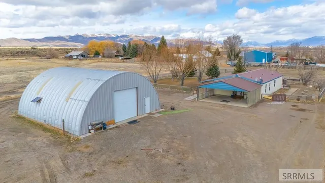 $475,000 | 3137 West 2500 North, Arco, ID 83213
