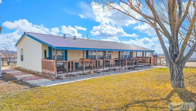 $475,000 | 3137 West 2500 North, Arco, ID 83213