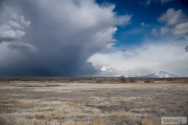 $475,000 | 3137 West 2500 North, Arco, ID 83213