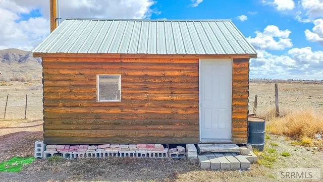 $475,000 | 3137 West 2500 North, Arco, ID 83213