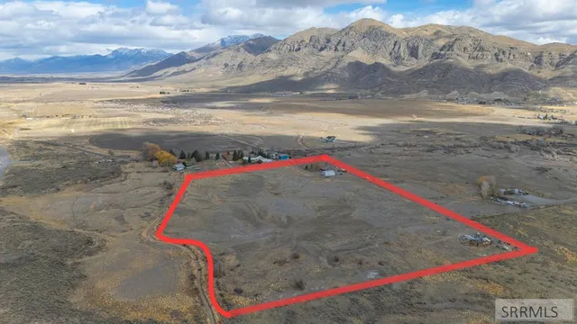 $475,000 | 3137 West 2500 North, Arco, ID 83213