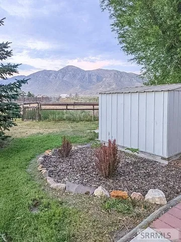 $475,000 | 3137 West 2500 North, Arco, ID 83213