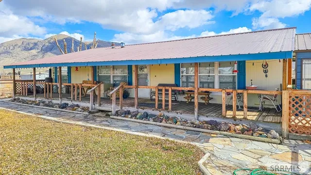 $475,000 | 3137 West 2500 North, Arco, ID 83213