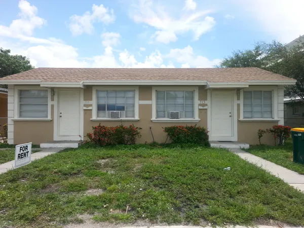 $1,450 | 715 South J Street, Lake Worth Beach, FL 33460