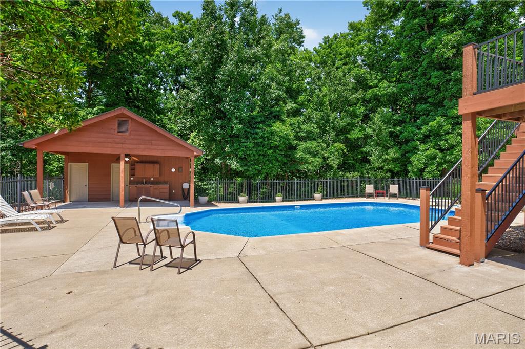 3879 Ridgefield Farms Drive Defiance, MO 63341 - Photo 43 of 52