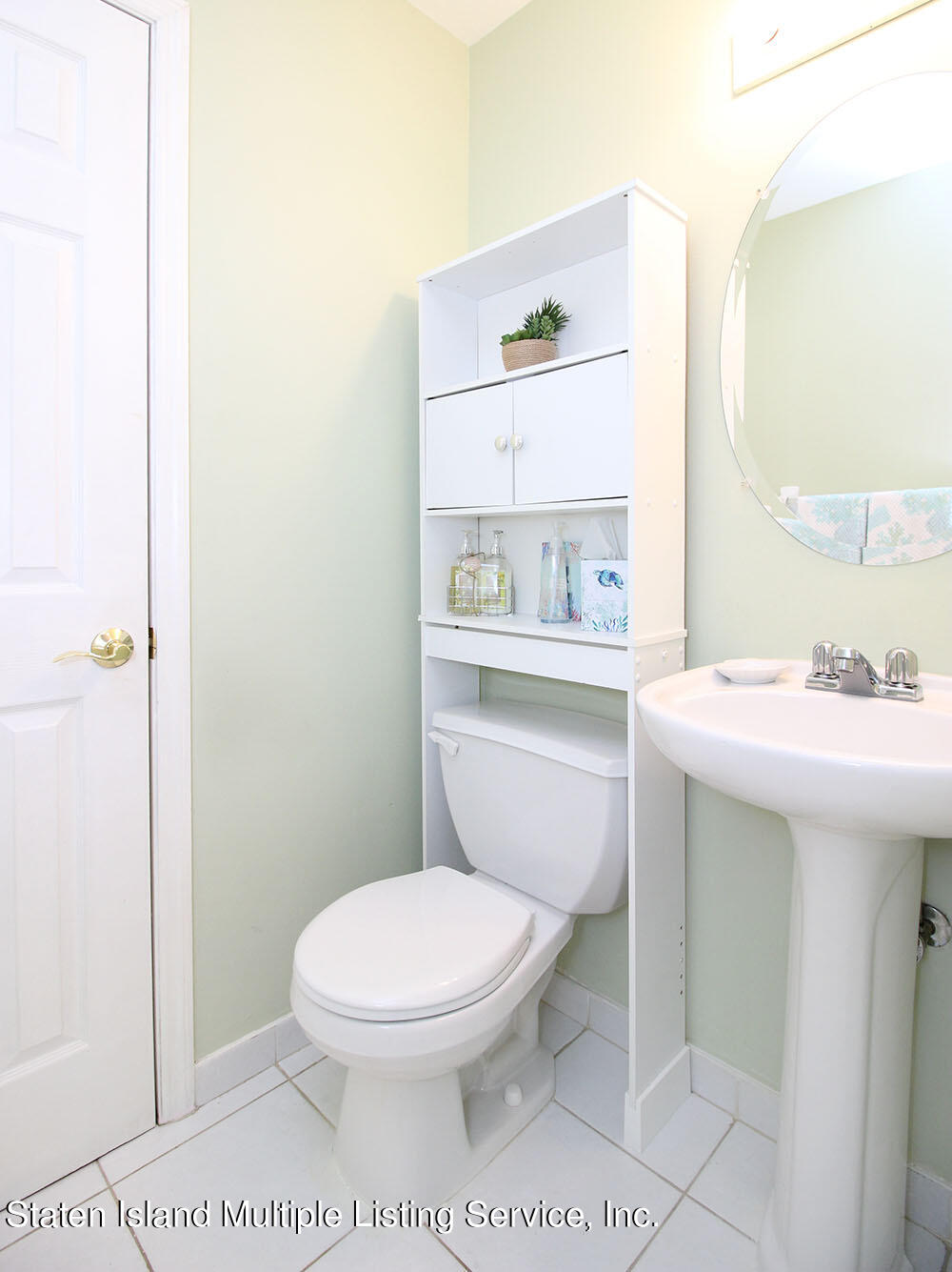 4732 Amboy Road Staten Island, NY 10312 - Photo 14 of 32 IMG_6996