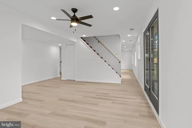 $650,000 | 35 Thimbleberry Lane, Levittown, PA 19054