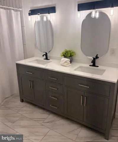 $650,000 | 35 Thimbleberry Lane, Levittown, PA 19054