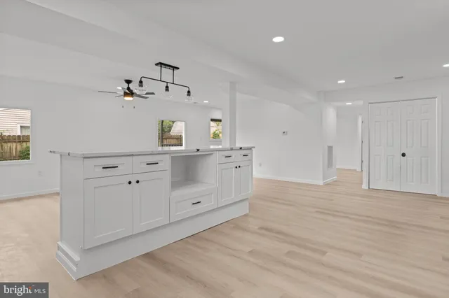 $650,000 | 35 Thimbleberry Lane, Levittown, PA 19054