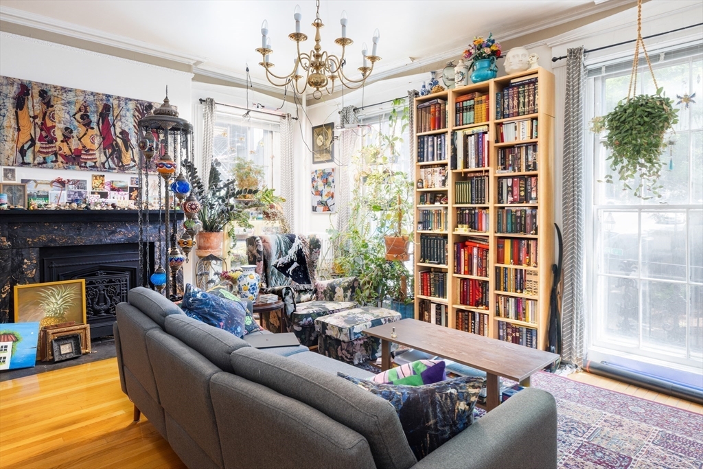 2 Derne Street Boston, MA 02114 - Photo 17 of 26