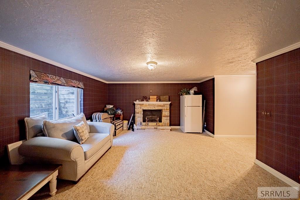 706 South Bellin Road Idaho Falls, ID 83402 - Photo 32 of 80