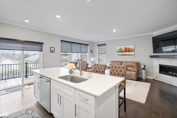 $2,995 | 661 Golborne Street, Carmel, IN 46032