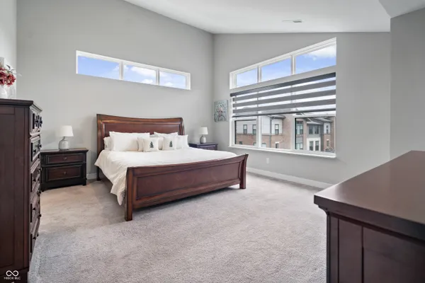 $2,995 | 661 Golborne Street, Carmel, IN 46032