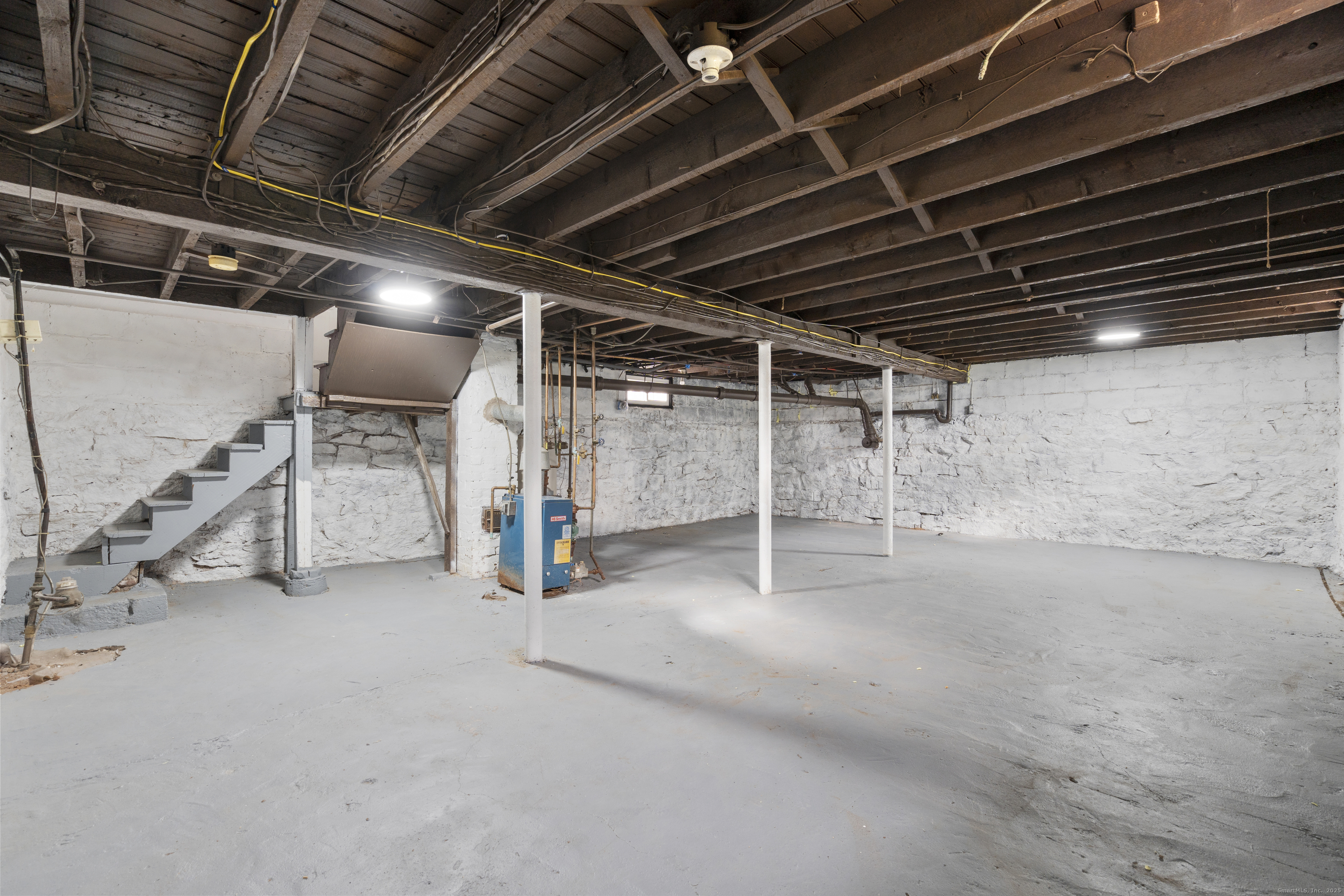 63 Irving Street Manchester, CT 06042 - Photo 30 of 39 a view of empty room