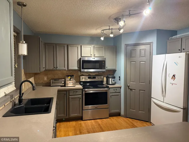 $345,000 | 6112 Wildwood Way, Monticello, MN 55362