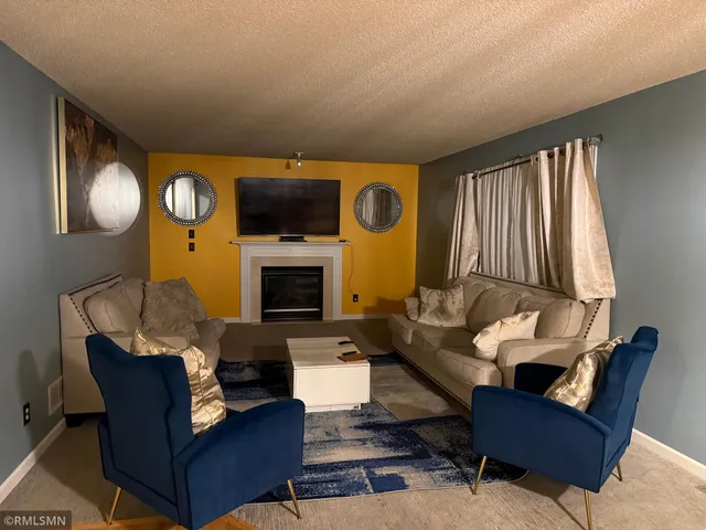 $345,000 | 6112 Wildwood Way, Monticello, MN 55362