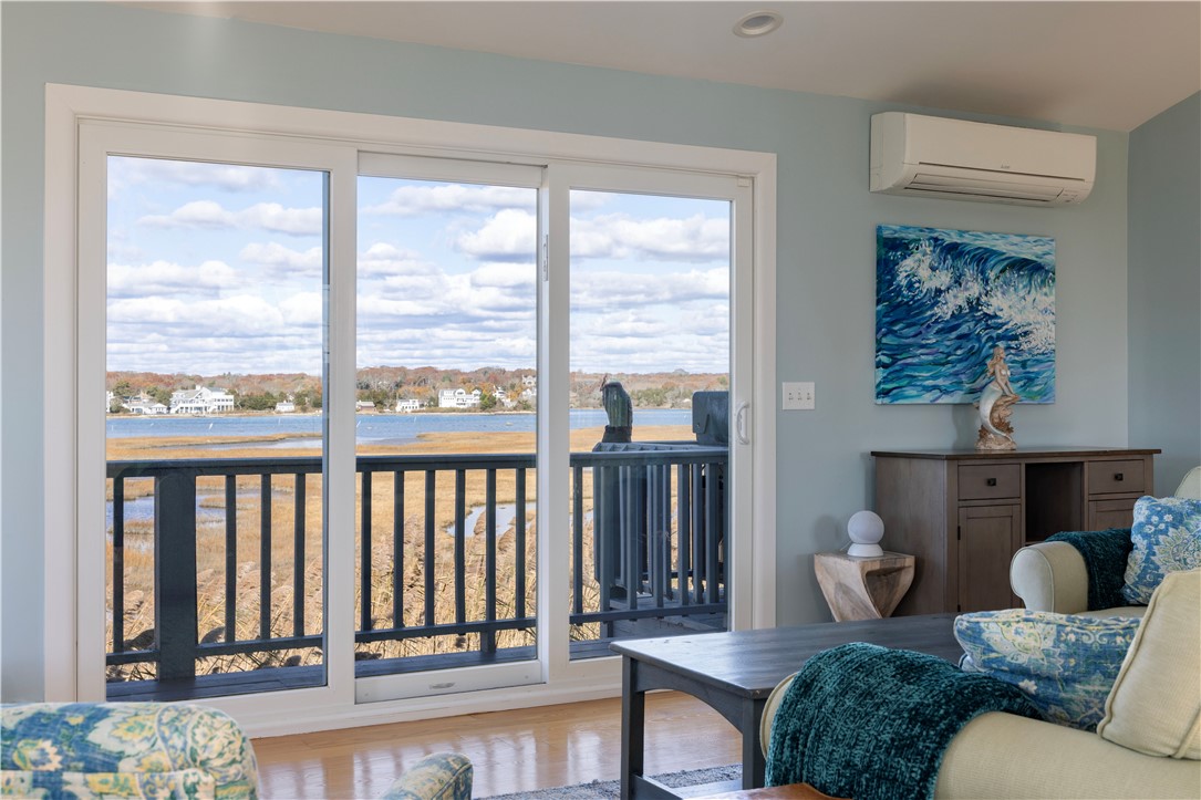 408 Atlantic Avenue Westerly, RI 02891 - Photo 22 of 36