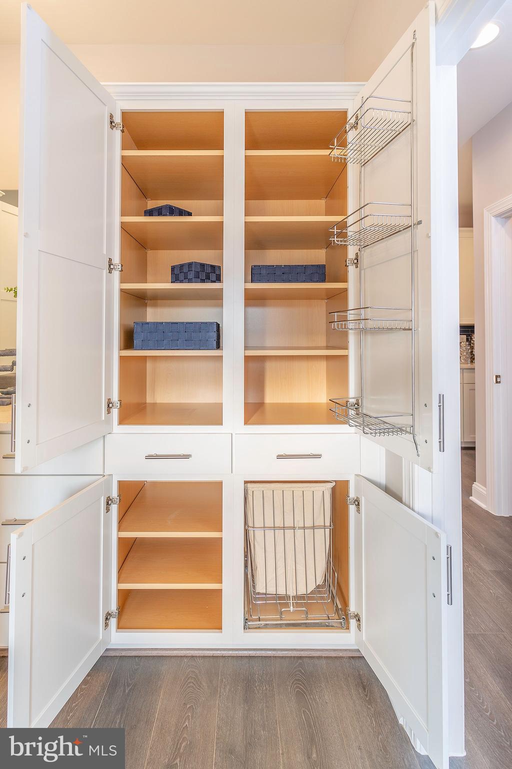 8430 Stevenson Road Pikesville, MD 21208 - Photo 18 of 19 Custom storage options