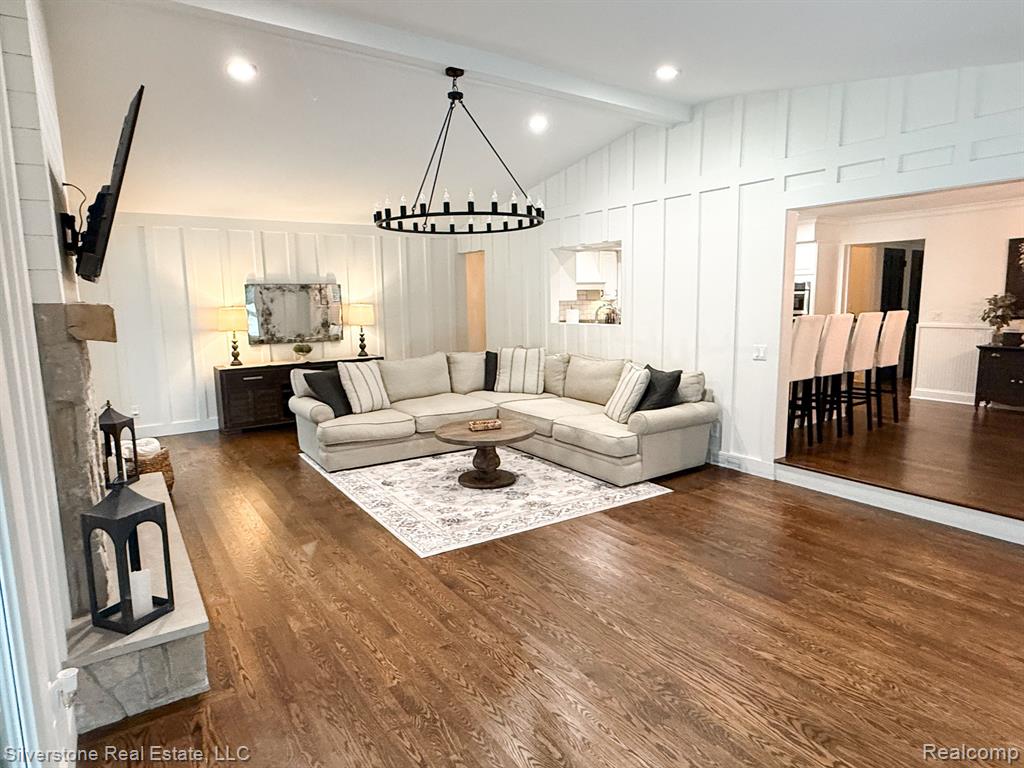 8085 Deerwood Road Clarkston, MI 48348 - Photo 12 of 44