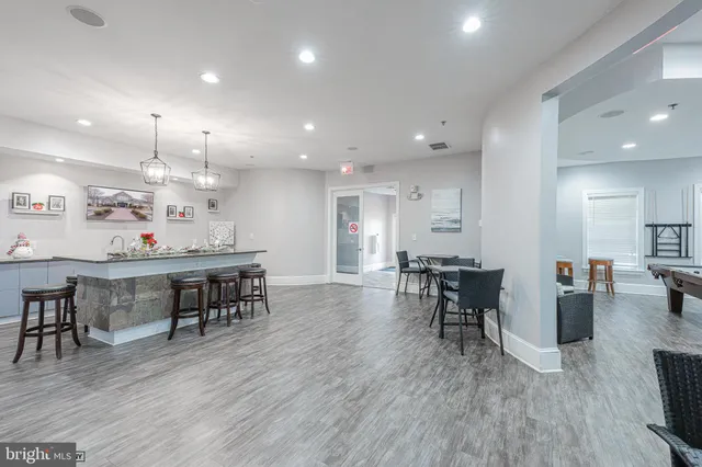 $2,500 | 502 Sunset View Terrace Southeast, Unit 107, Leesburg, VA 20175