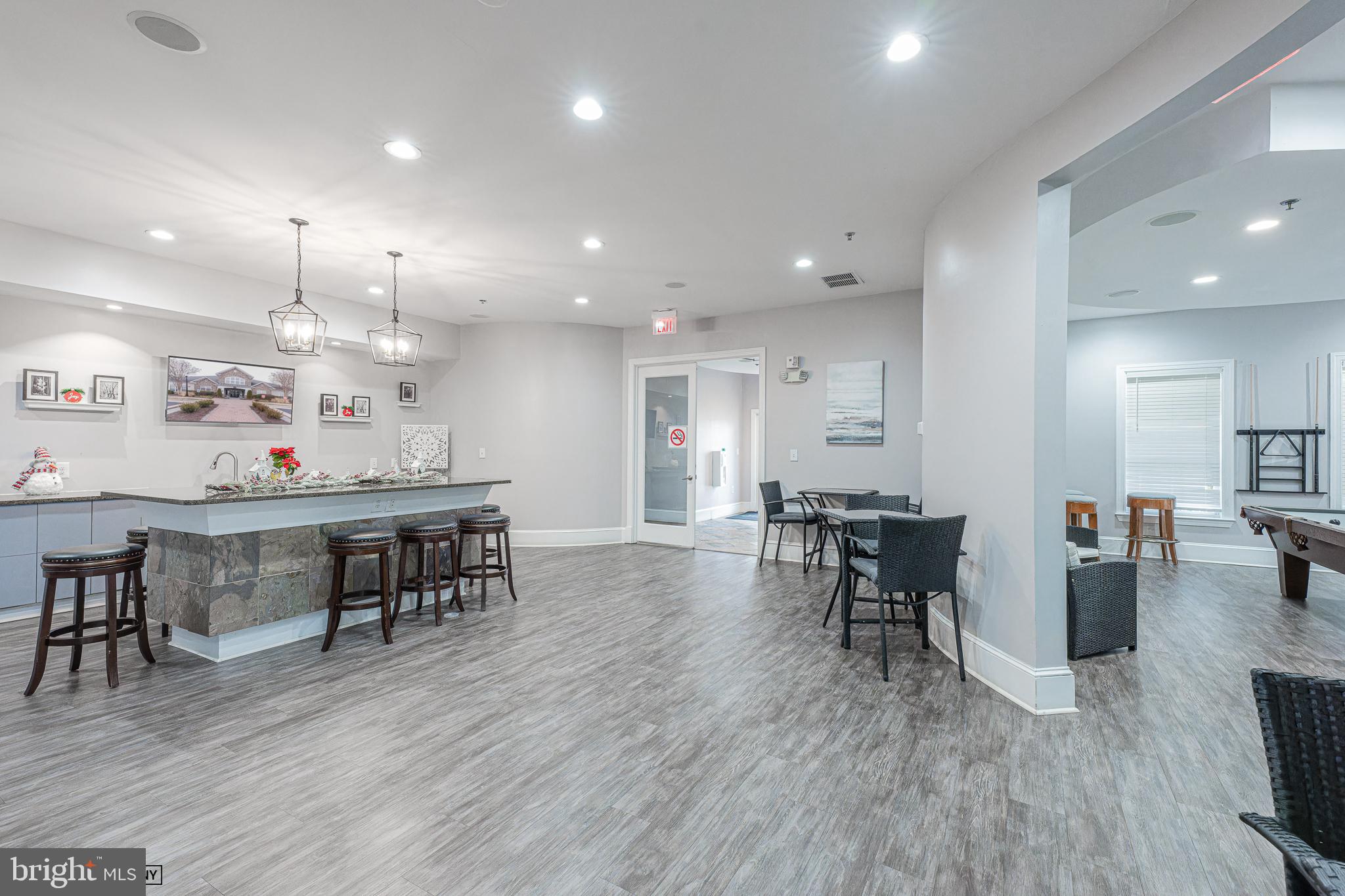 502 Sunset View Terrace Southeast, Unit 107 Leesburg, VA 20175 - Photo 16 of 26