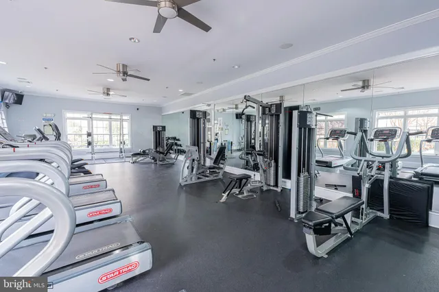 $2,500 | 502 Sunset View Terrace Southeast, Unit 107, Leesburg, VA 20175