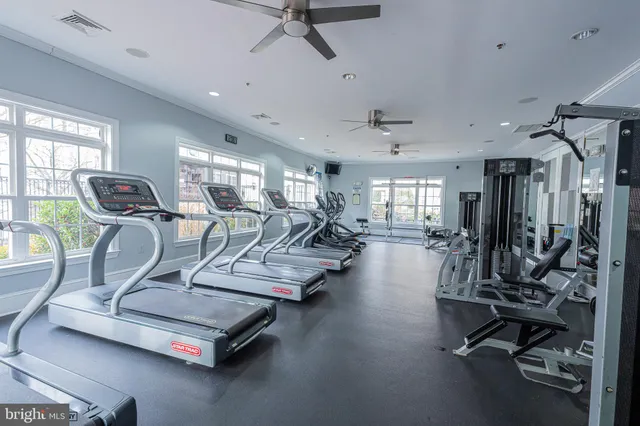 $2,500 | 502 Sunset View Terrace Southeast, Unit 107, Leesburg, VA 20175