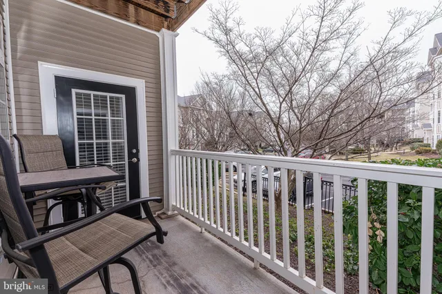 $2,500 | 502 Sunset View Terrace Southeast, Unit 107, Leesburg, VA 20175