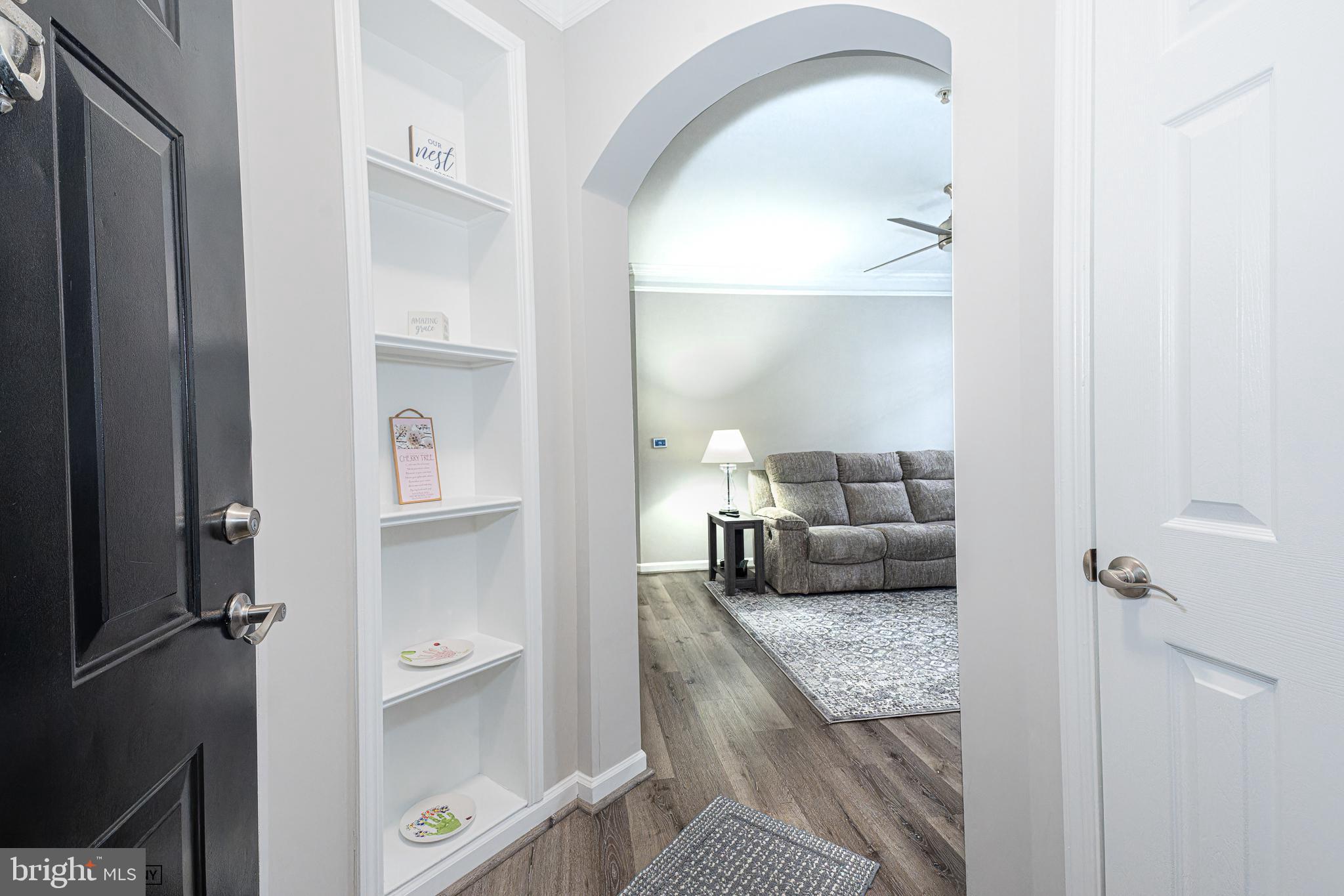 502 Sunset View Terrace Southeast, Unit 107 Leesburg, VA 20175 - Photo 5 of 26