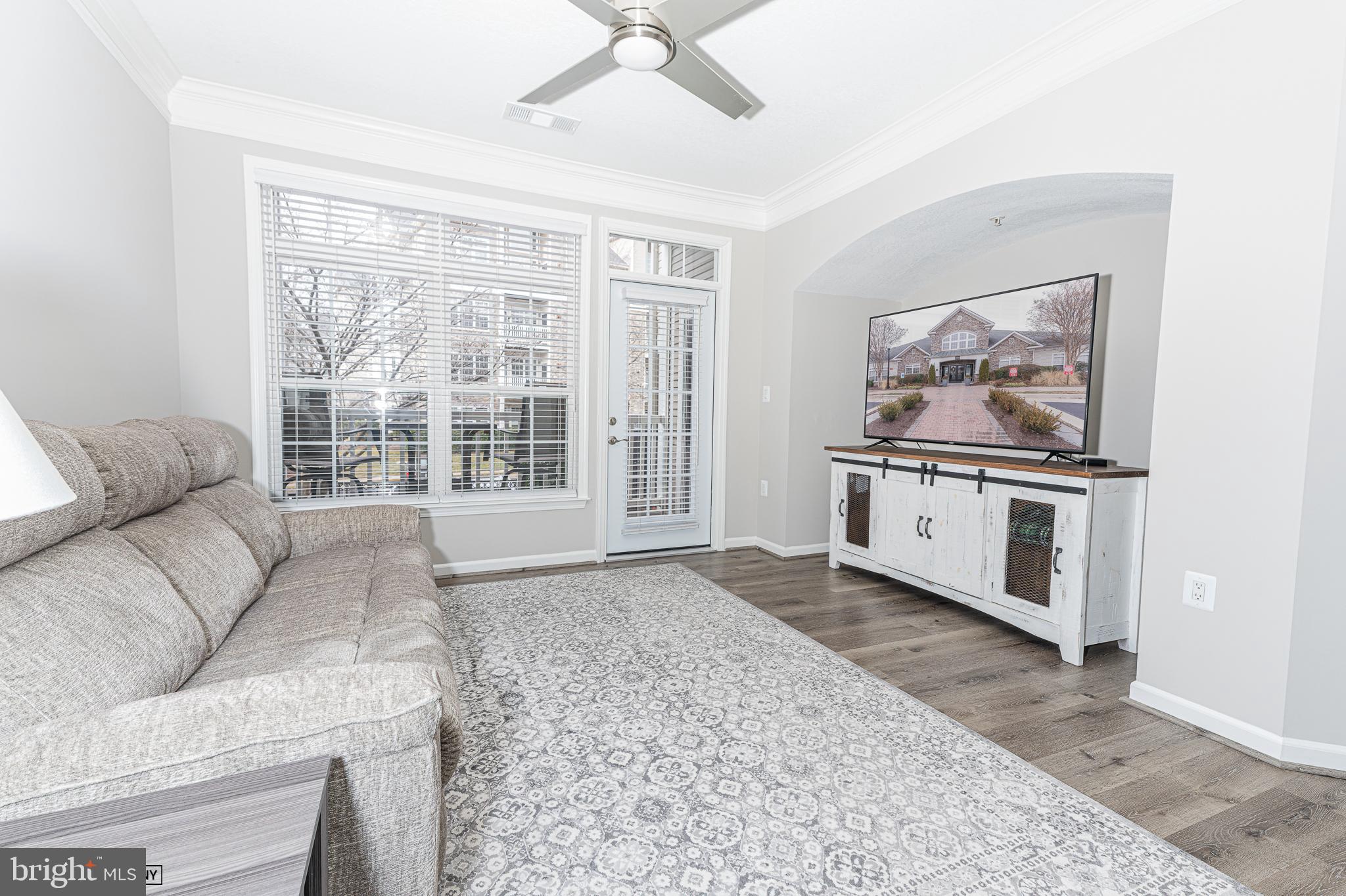 502 Sunset View Terrace Southeast, Unit 107 Leesburg, VA 20175 - Photo 7 of 26