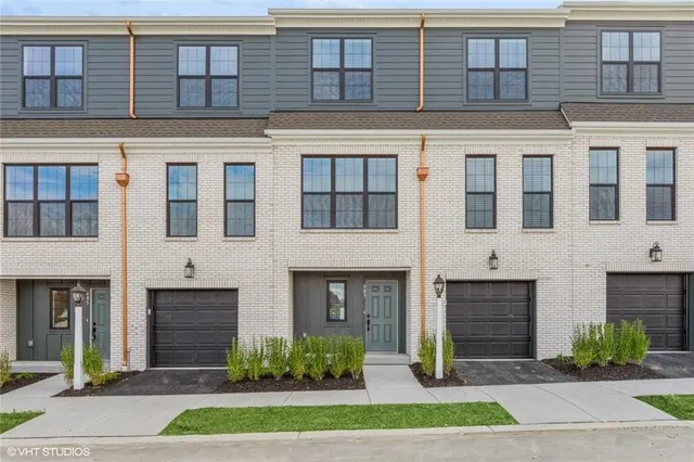 $3,400 | 403 Cranford Way, Cranberry Township, PA 16066