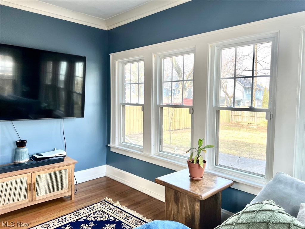 12727 Cedar Road Cleveland Heights, OH 44106 - Photo 7 of 32