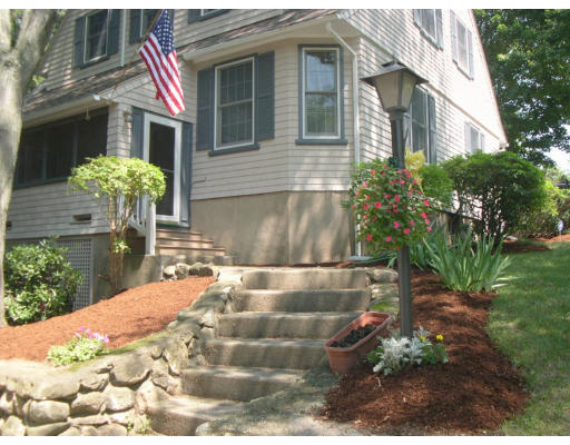 43 Adams Road Framingham, MA 01702 - Photo 10 of 11 Gallery Image 10