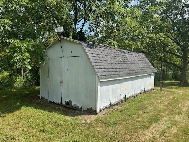 976 East Calla Road Youngstown, OH 44514 - Photo 9 of 10 View of shed with view of scattered trees