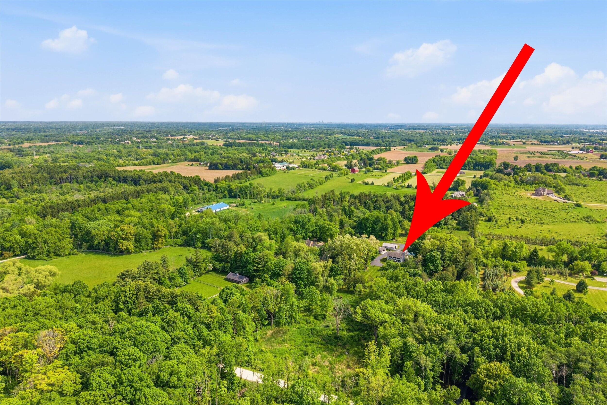 9431 Hawthorne Road Mequon, WI 53097 - Photo 63 of 67 Aerial view