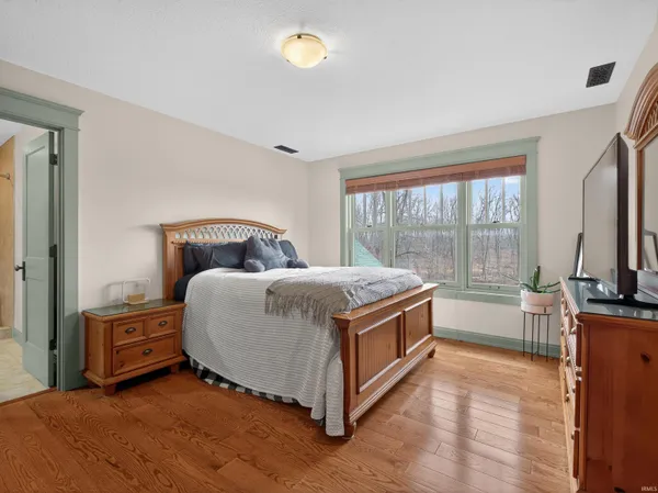 $1,100,000 | 3204 North 250 East, Fremont, IN 46737