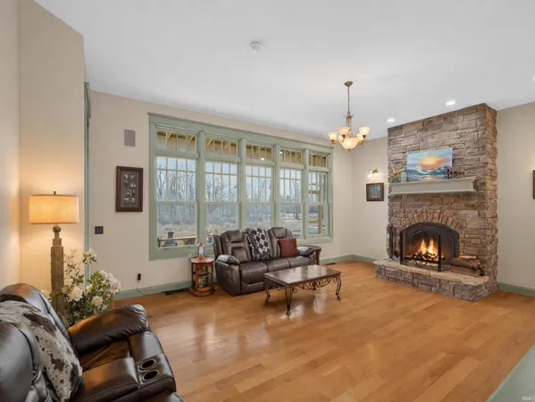 $1,100,000 | 3204 North 250 East, Fremont, IN 46737
