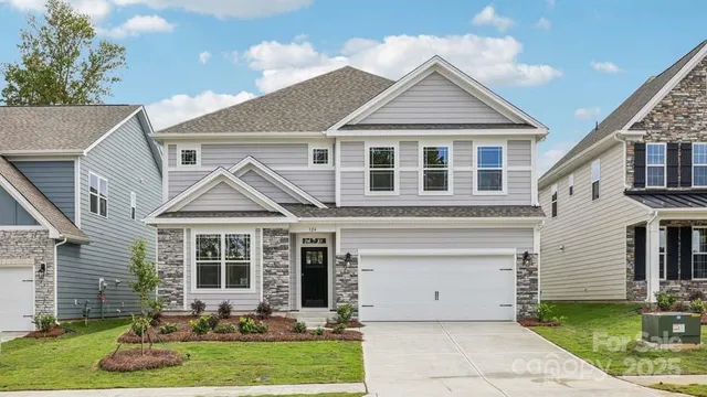 $475,000 | 124 Fordingbridge Lane, Mooresville, NC 28115
