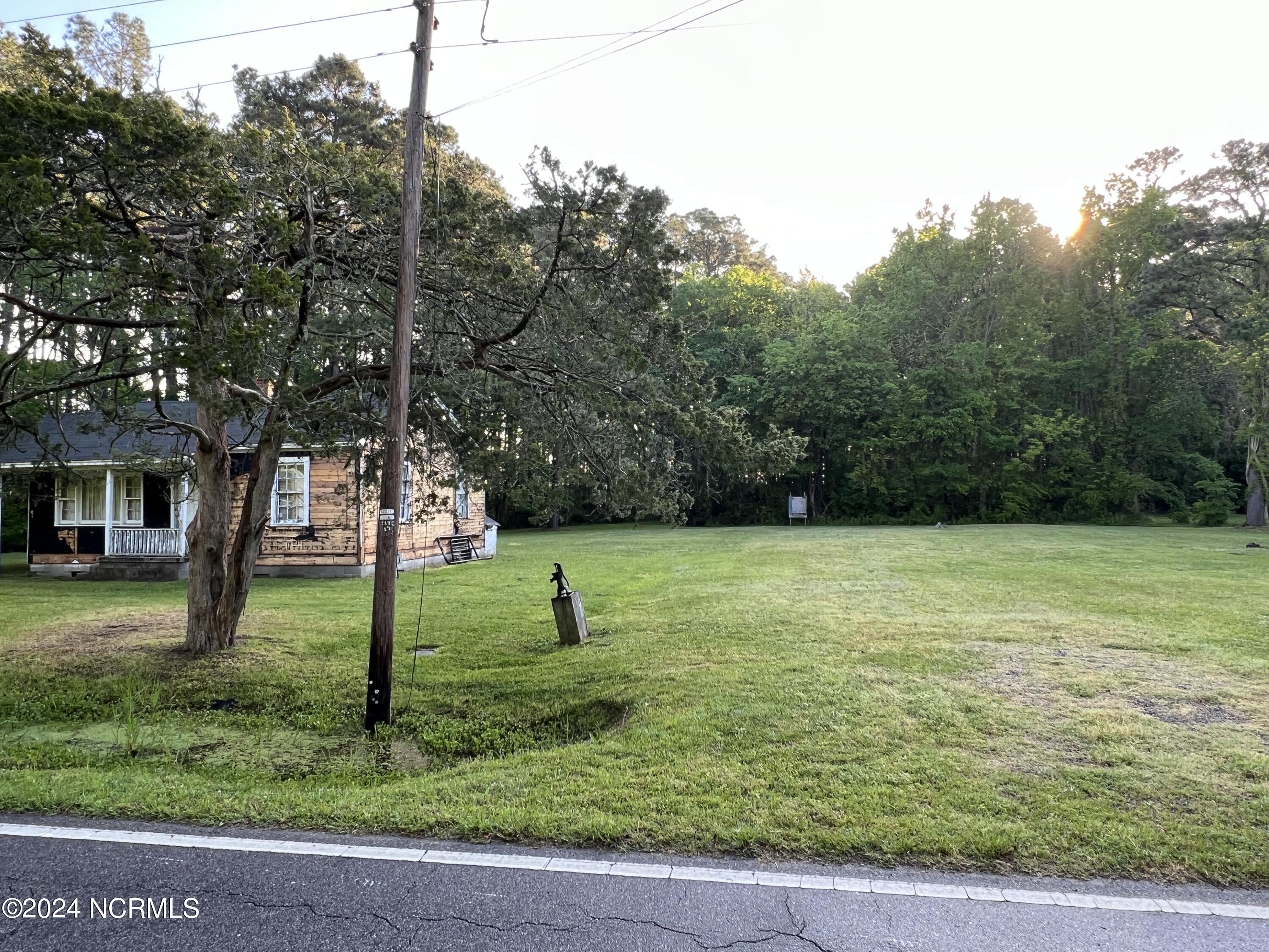 156 Texas Road Shiloh, NC 27974 - Photo 2 of 12 IMG_5078