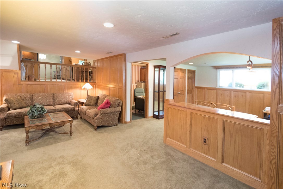 21536 Mastick Road Cleveland, OH 44126 - Photo 15 of 31