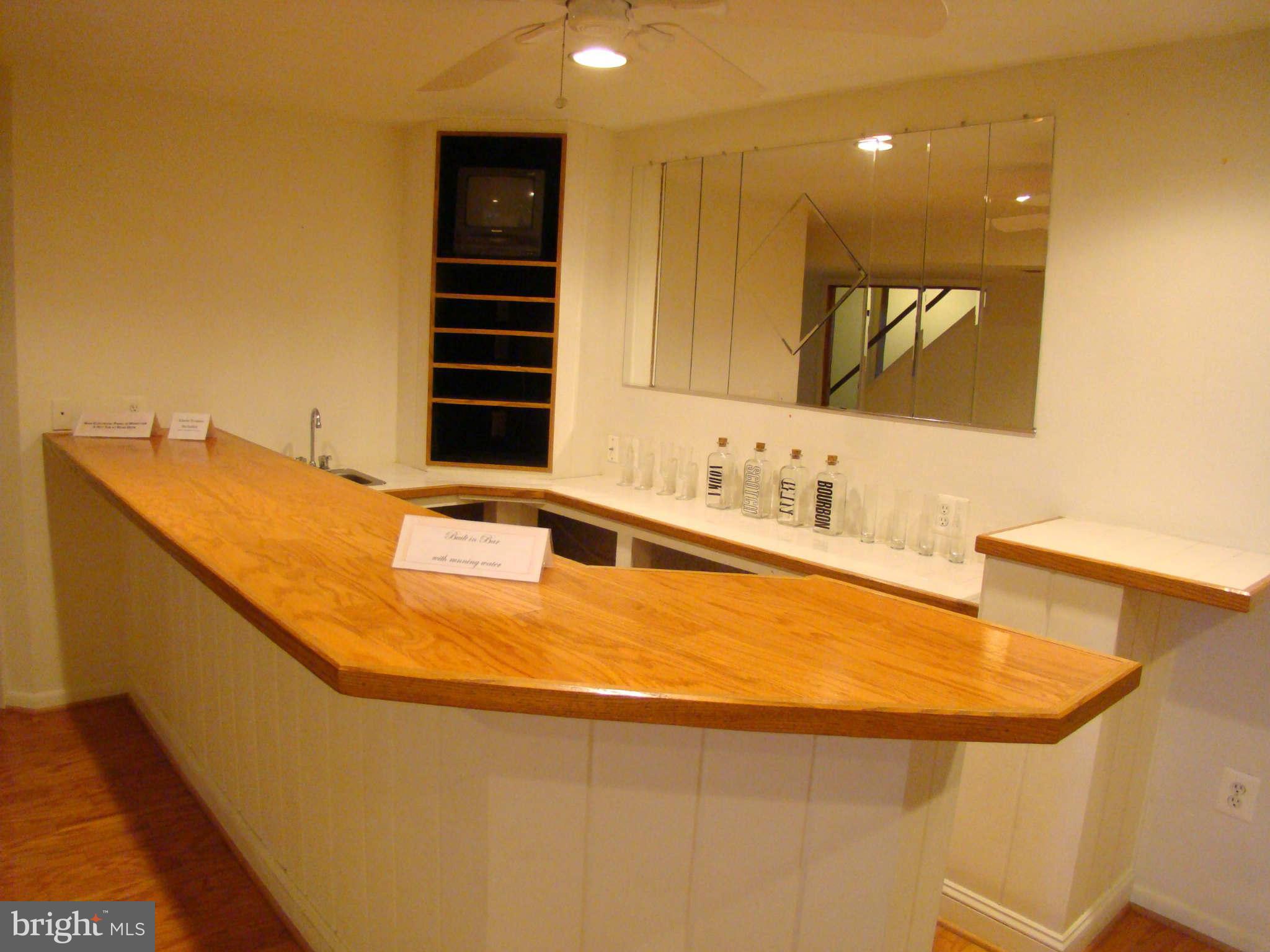 1102 Love Point Road Stevensville, MD 21666 - Photo 3 of 21 Family Room