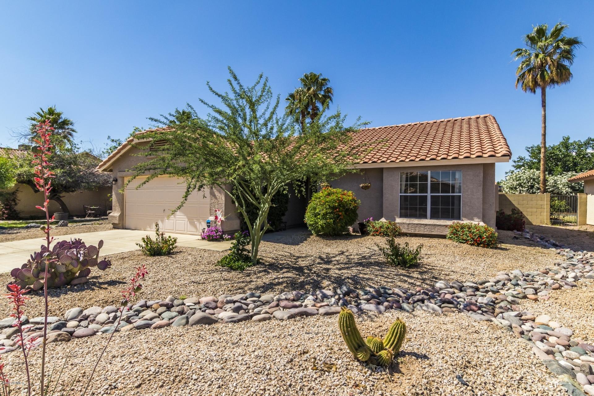 3508 East Utopia Road Phoenix, AZ 85050 - Photo 1 of 20 Front